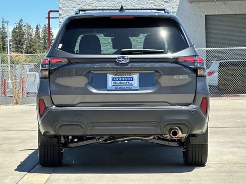 New 2026 Subaru Forester Touring AWD/4WD image 4