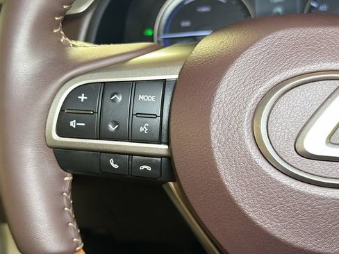 Used 2019 Lexus RX 450h AWD image 25