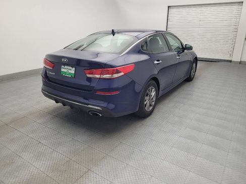 Used 2020 Kia Optima LX image 9