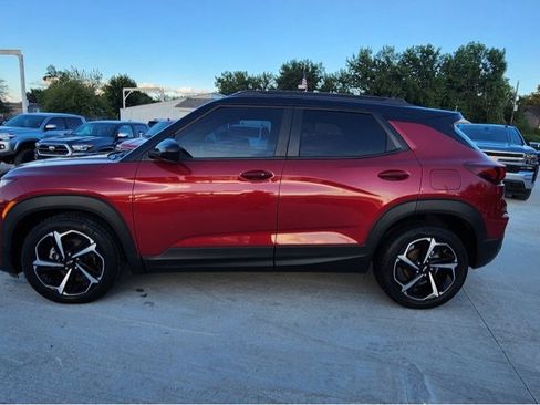 Used 2021 Chevrolet TrailBlazer RS w/ Sun and Liftgate Package image 4