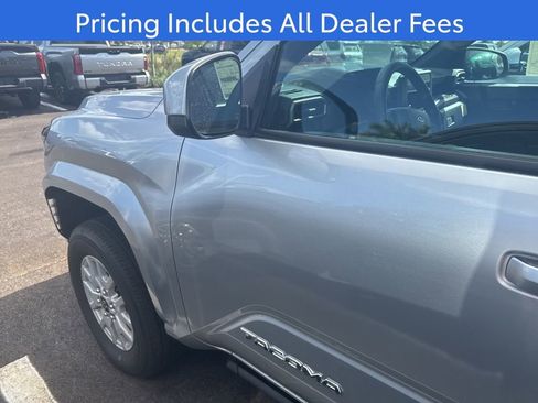 New 2026 Toyota Tacoma SR5 AWD/4WD image 8