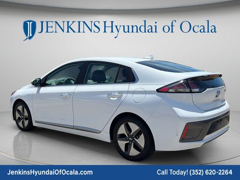 Certified 2021 Hyundai Ioniq Limited FWD image 5