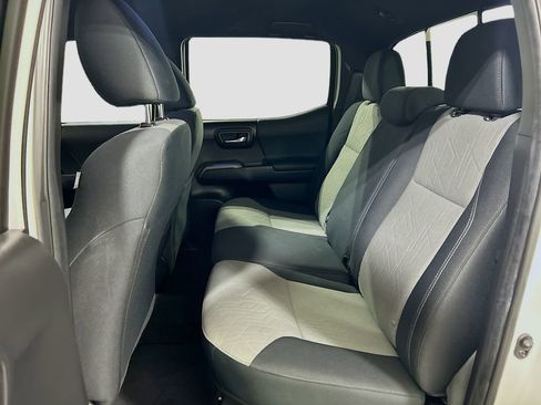 Used 2023 Toyota Tacoma TRD Off-Road image 20