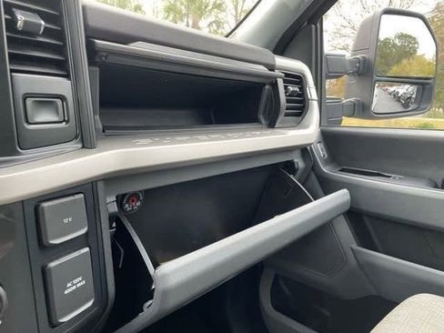 Used 2024 Ford F250 XLT image 26