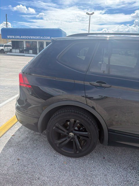 Used 2023 Volkswagen Tiguan SE R-Line FWD image 6