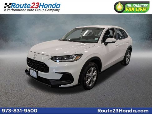 Certified 2025 Honda HR-V LX image 1