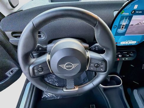 Used 2025 MINI Cooper S FWD image 37