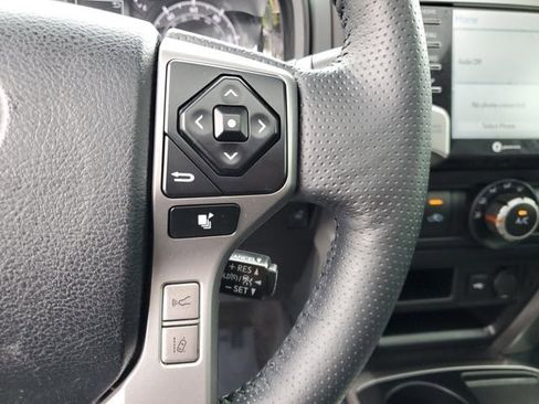 Used 2023 Toyota 4Runner SR5 Premium image 19