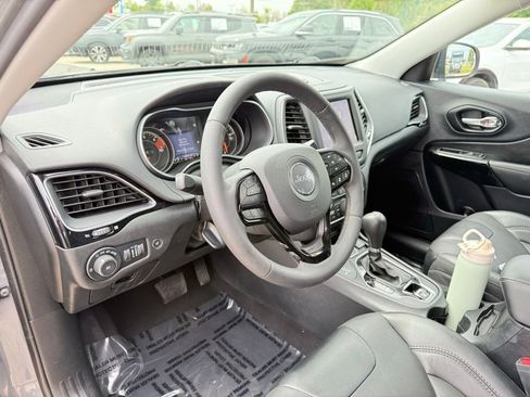Used 2023 Jeep Cherokee Altitude Lux AWD/4WD image 13