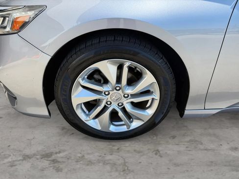 Used 2019 Honda Accord LX image 42