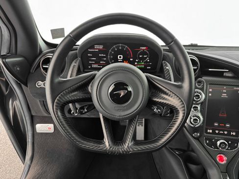 Used 2022 McLaren 720S Performance image 11