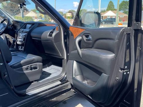 Used 2019 INFINITI QX80 Luxe w/ Proassist Package image 14