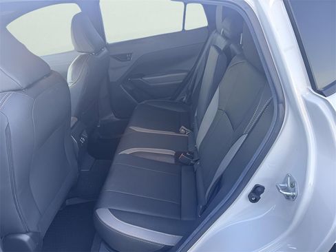 Used 2024 Subaru Crosstrek 2.5i Wilderness w/ Crosstrek Mirror Package image 10