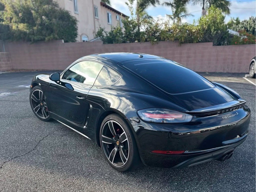 Used 2020 Porsche 718 Cayman S RWD image 5