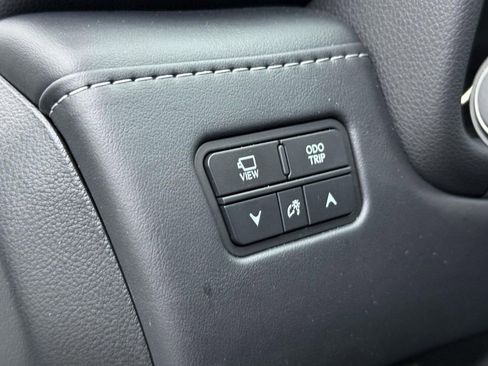 Used 2023 Lexus LX 600 Premium w/ Mark Levinson image 22