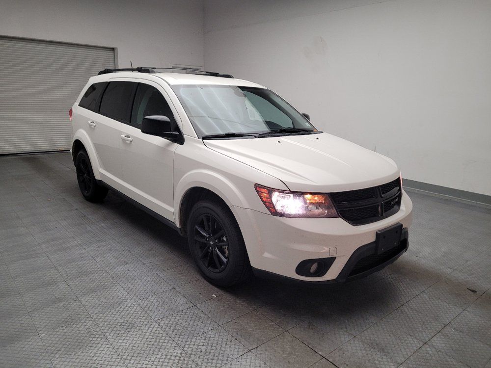 Used 2019 Dodge Journey SE w/ Connectivity Group FWD image 13
