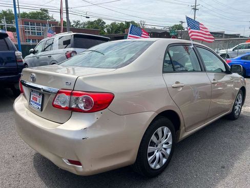 Used 2012 Toyota Corolla LE FWD image 10