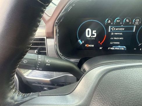 Used 2022 Ford F150 Lariat w/ Equipment Group 502A High image 31