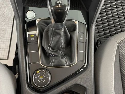 Used 2024 Volkswagen Taos S image 41