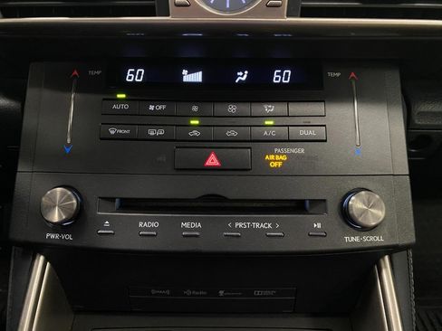 Used 2016 Lexus IS 350 AWD image 24