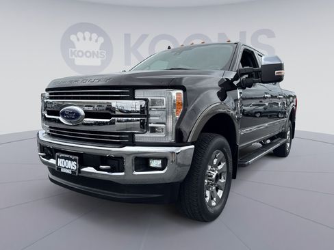 Used 2019 Ford F250 Lariat w/ Lariat Ultimate Package AWD/4WD image 1