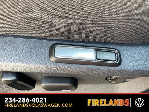 New 2026 Volkswagen Atlas Cross Sport SEL Premium R-Line image 54