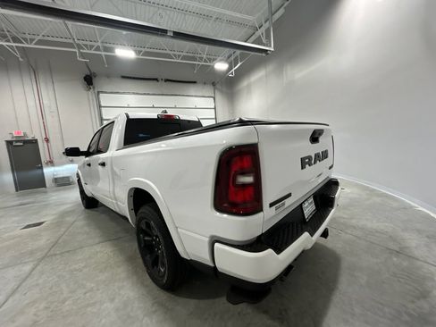 Used 2025 RAM 1500 Big Horn AWD/4WD image 8