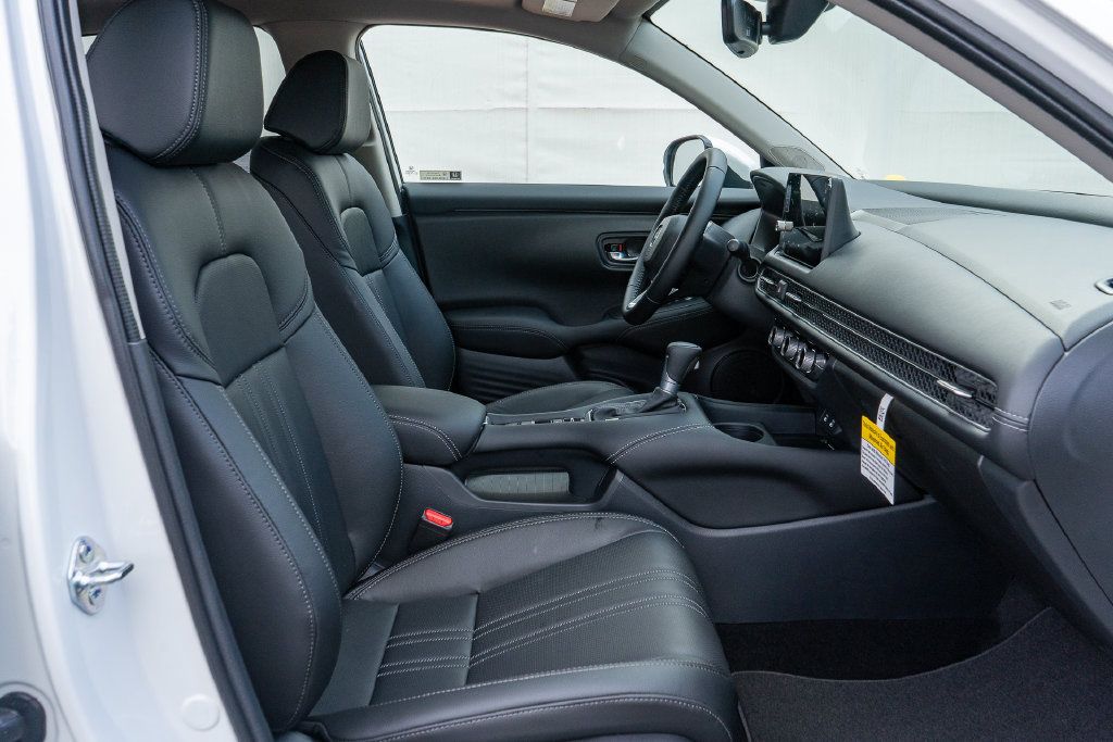 New 2027 Honda HR-V EX-L image 16