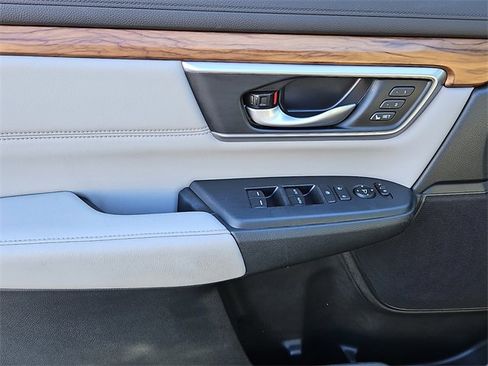 Certified 2020 Honda CR-V Touring image 13