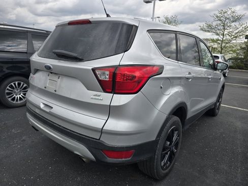 Used 2019 Ford Escape SE image 7
