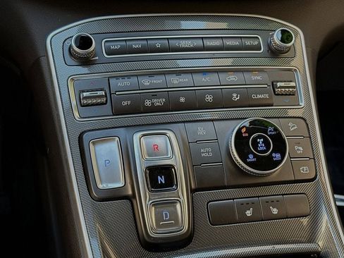 Used 2023 Hyundai Santa Fe SEL Convenience image 19