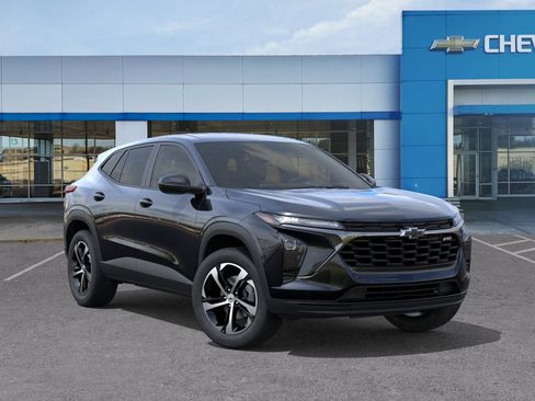 New 2026 Chevrolet Trax RS w/ Driver Confidence Package FWD image 8