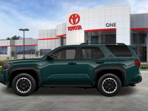 New 2025 Toyota 4Runner TRD Off-Road Premium image 5