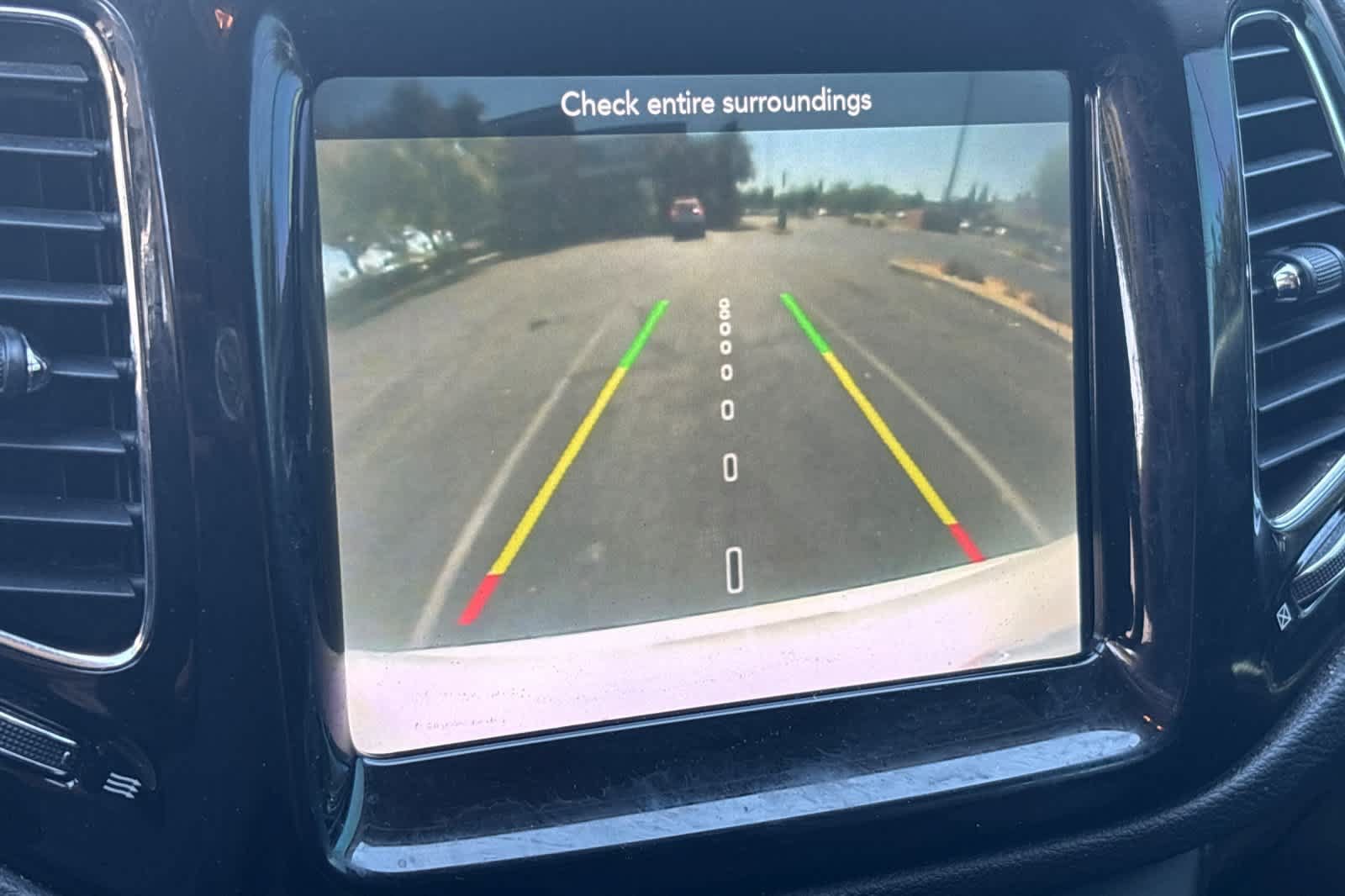 Used 2019 Jeep Compass Limited AWD/4WD image 21