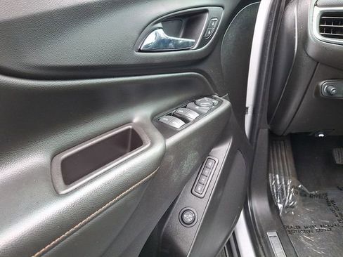 Used 2022 Chevrolet Equinox Premier FWD image 12