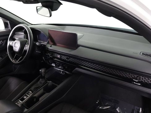 Used 2023 Honda Accord Sport image 24