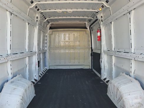 Used 2022 RAM ProMaster 2500 image 13