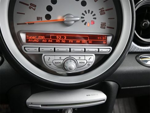 Used 2010 MINI Cooper S image 21