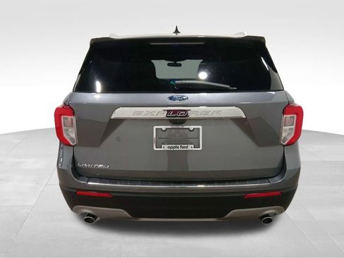 Certified 2022 Ford Explorer Limited w/ Equipment Group 301A image 4