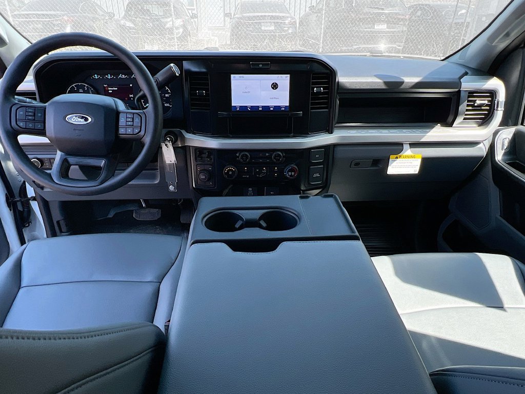 New 2025 Ford F350 XL w/ XL Chrome Package AWD/4WD image 7