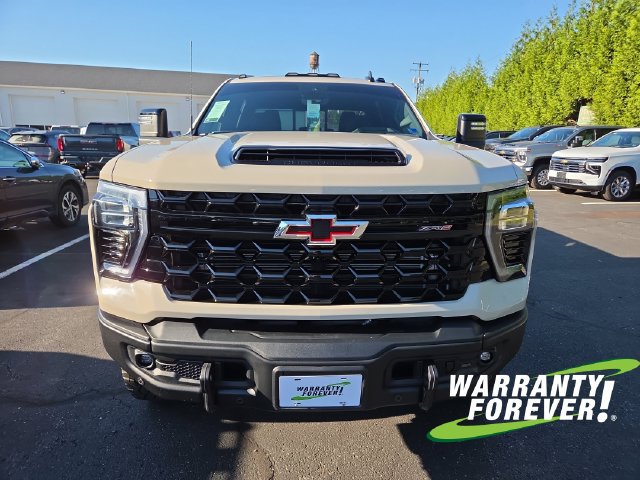 Used 2026 Chevrolet Silverado 2500 ZR2 w/ ZR2 Bison Edition AWD/4WD image 2
