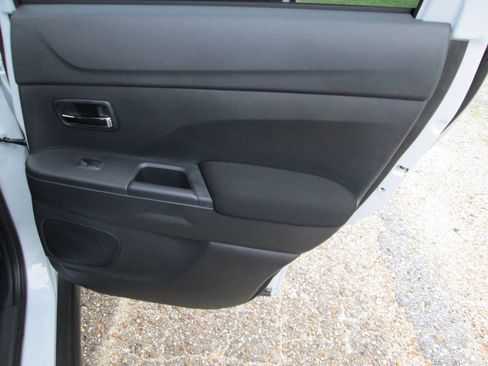 Used 2025 Mitsubishi Outlander Sport ES AWD/4WD image 62