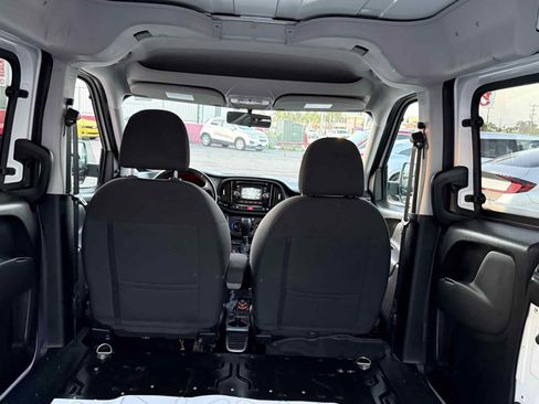 Used 2017 RAM ProMaster City Tradesman SLT w/ Rear Back-up Camera Group image 44