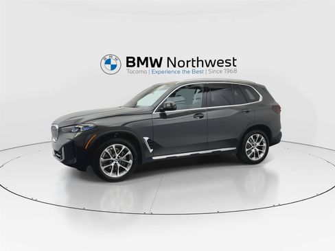 New 2026 BMW X5 xDrive40i w/ Climate Comfort Package AWD/4WD image 10