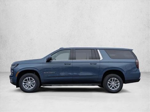New 2026 Chevrolet Suburban LS image 8