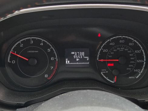 Used 2018 Subaru Crosstrek 2.0i Premium AWD/4WD image 26