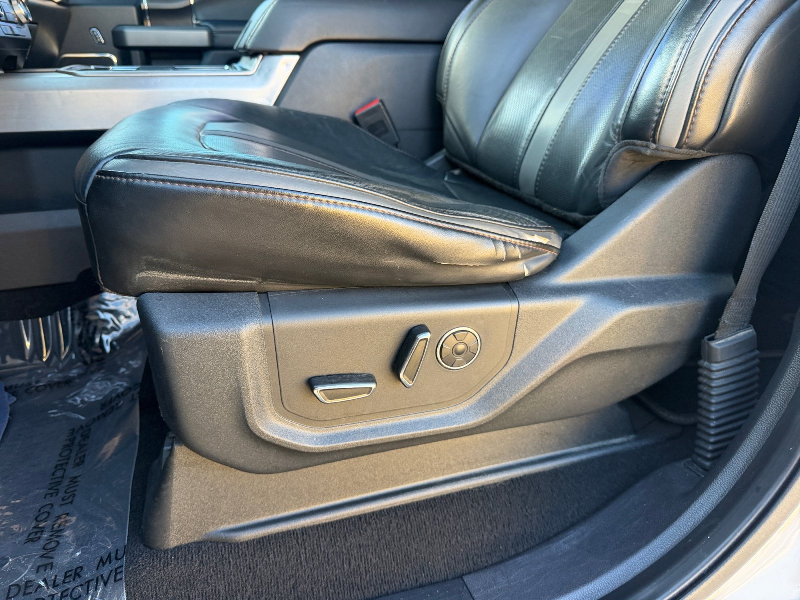 Used 2019 Ford F350 Platinum w/ Platinum Ultimate Package AWD/4WD image 14