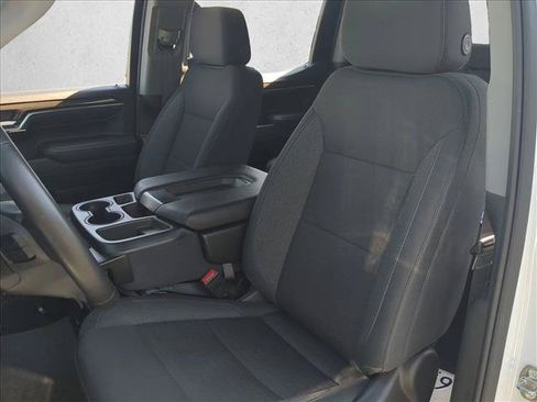 Used 2023 Chevrolet Silverado 1500 RST AWD/4WD image 16