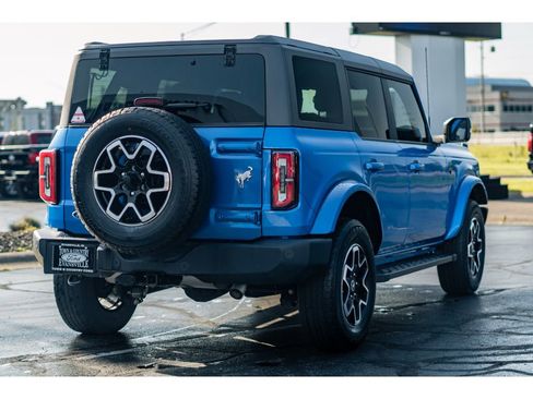 Used 2023 Ford Bronco Outer Banks AWD/4WD image 4