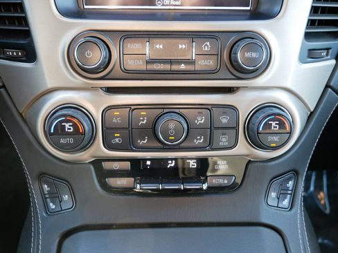Used 2020 GMC Yukon Denali AWD/4WD image 22